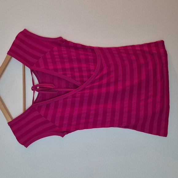 Express Y2K Going Out Top V Back Tie Metalic Rhinestone Embellished Fushia - Picture 3 of 5